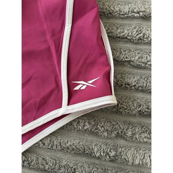 Reebok Womens ID Train Woven Short Pink Size  Medium New - Picture 4 of 12
